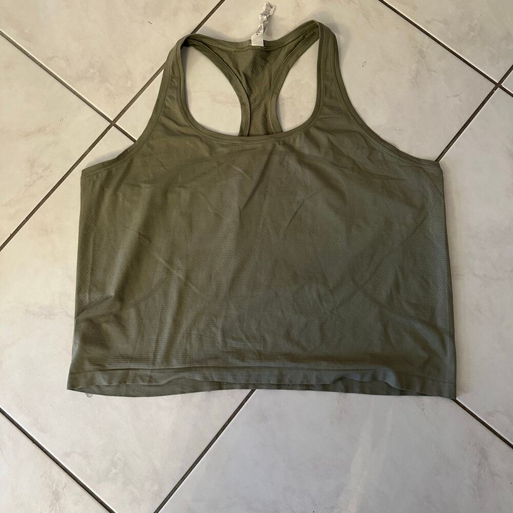 Lululemon Swiftly Tech Racerback Tank Top Sage Green Waist Length Size 20